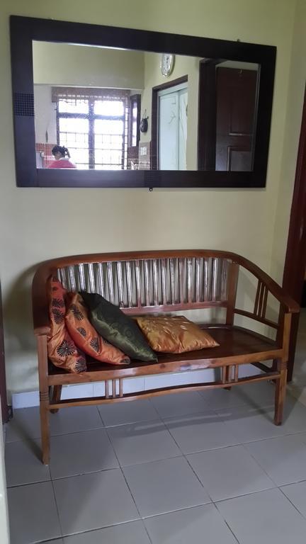 Roemahkoe Holidayhome Malacca Exteriör bild